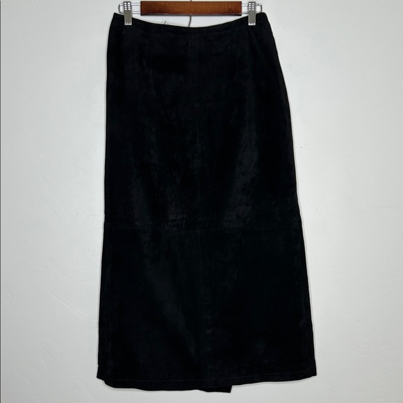 Forenza Asymmetrical Front Wrap Black Suede Skirt Midi Size 8 Fall Winter - Picture 10 of 12